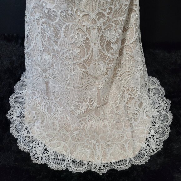 NWT~$935~MONCHERI~6/8~IVORY EMBROIDERED LACE BEADED FIT & FLARE WEDDING DRESS - Picture 14 of 16